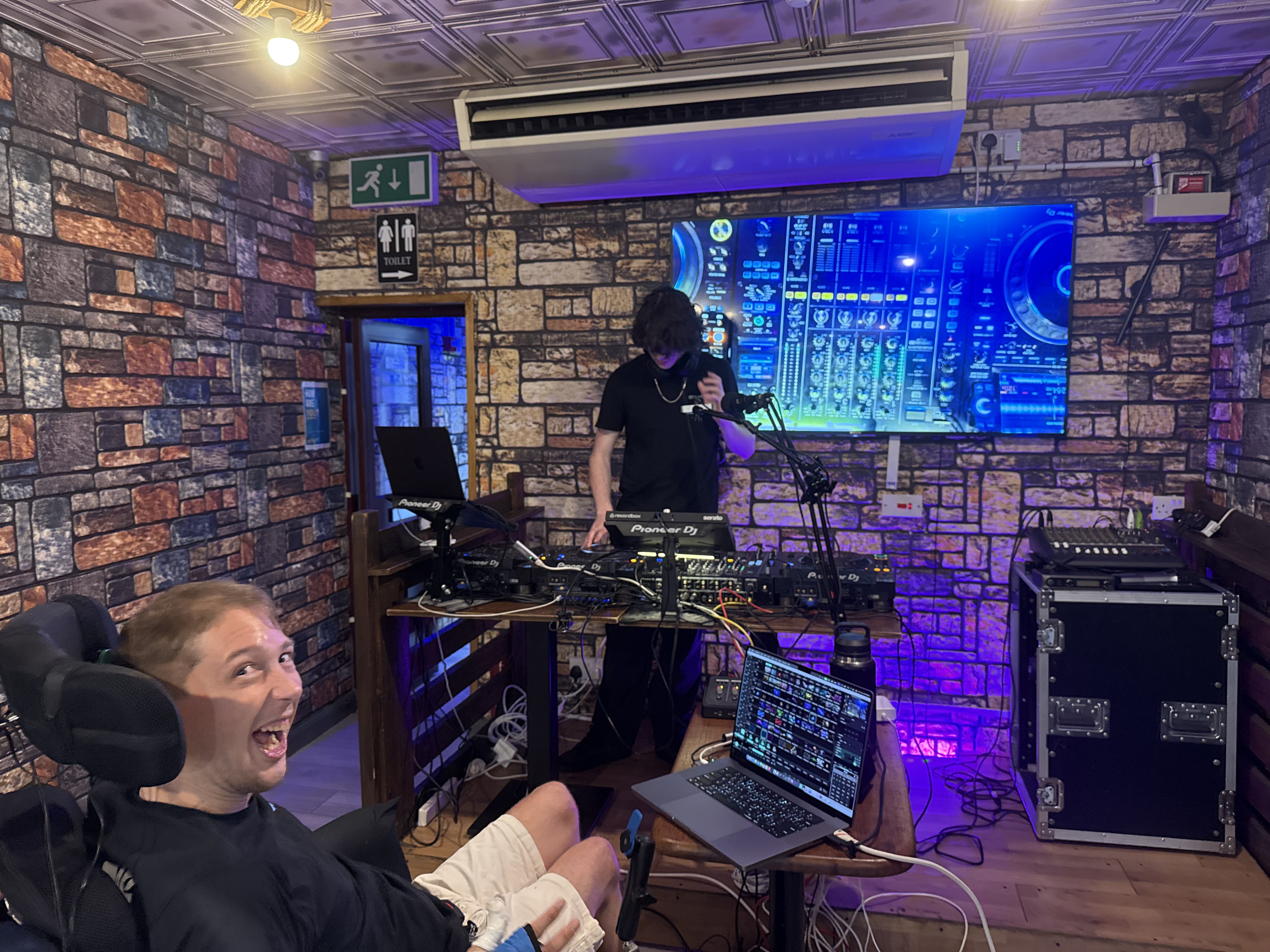 OneSwitchGuy at the setup